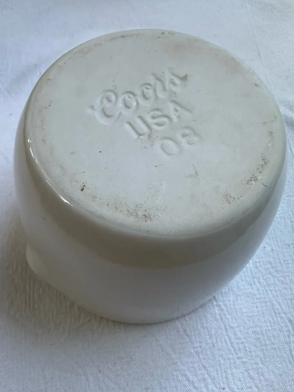 Neutral Off-White Vintage Coors USA 08 Ceramic Labware Crucible Barware